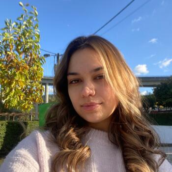 Babysitter in Fafe: Francisca