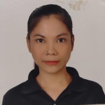 Nanny in Sharjah city: Rovelyn