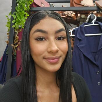 Babysitter in São Paulo (São Paulo): Steffany