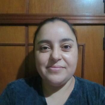 Niñera Almirante Brown: PAMELA