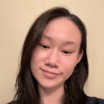 Babysitter Woodbridge: Naomi