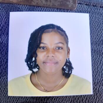 Babysitter in Mandeville: Kris-ann