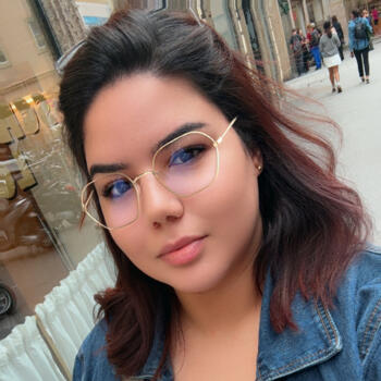 Babysitter in Salzburg: Mouna