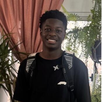 Babysitter in Los Angeles: Amar