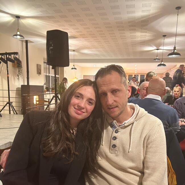 Babysitter in Puygouzon: Emma