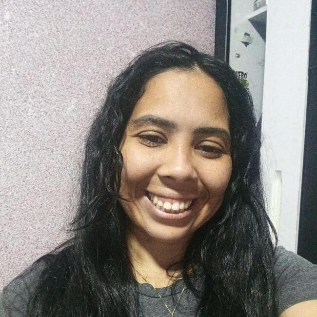 Babá em Contagem: Leticia
