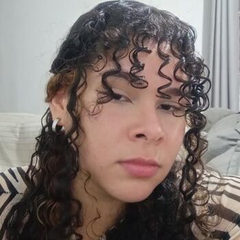 Babysitter Maceió: Suanye