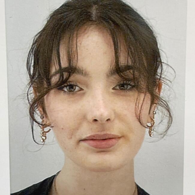 Babysitter in Orléans: Sara