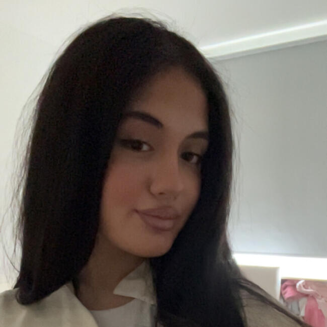 Babysitter in Frankfurt am Main: Salma