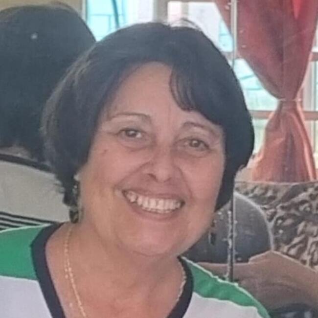 Niñera en Montevideo: Débora