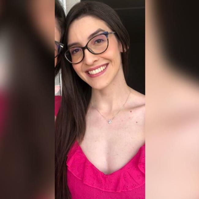 Babá em Pouso Alegre: Lóren