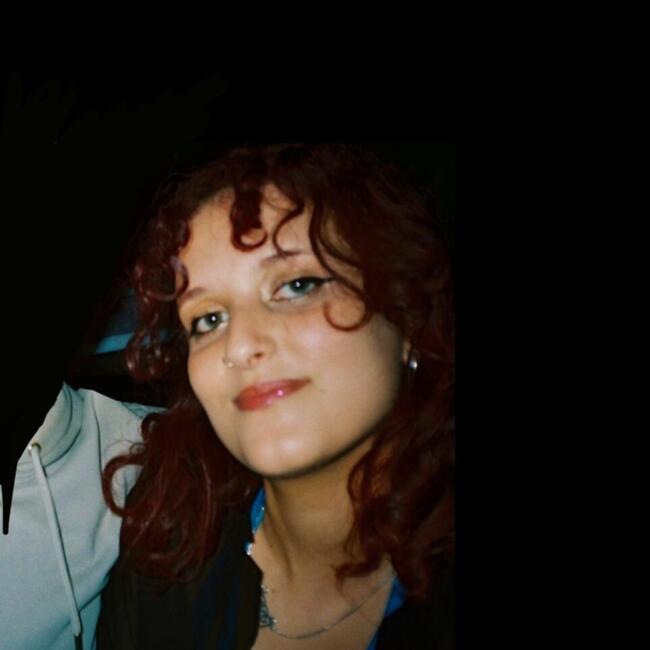 Babysitter in Guildford: Deva