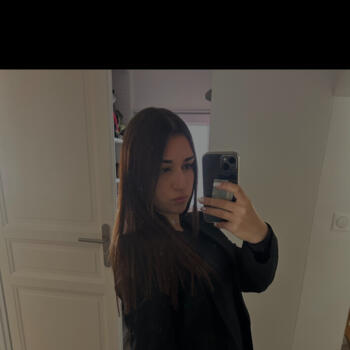 Babysitter Marseille: Sarah