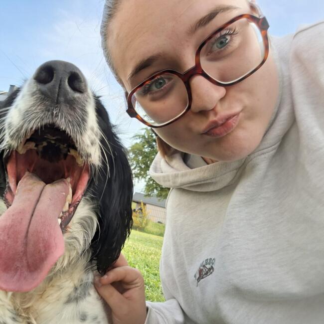 Babysitter in Saint-Léger: Camille