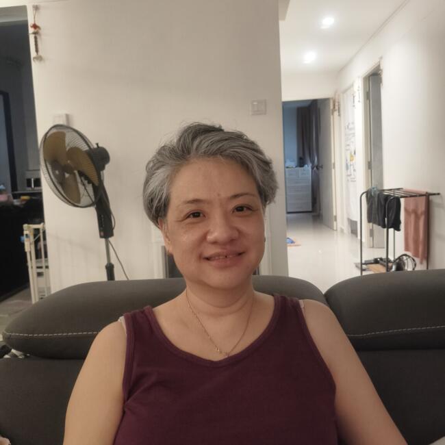 Babysitter in Singapore: Heng
