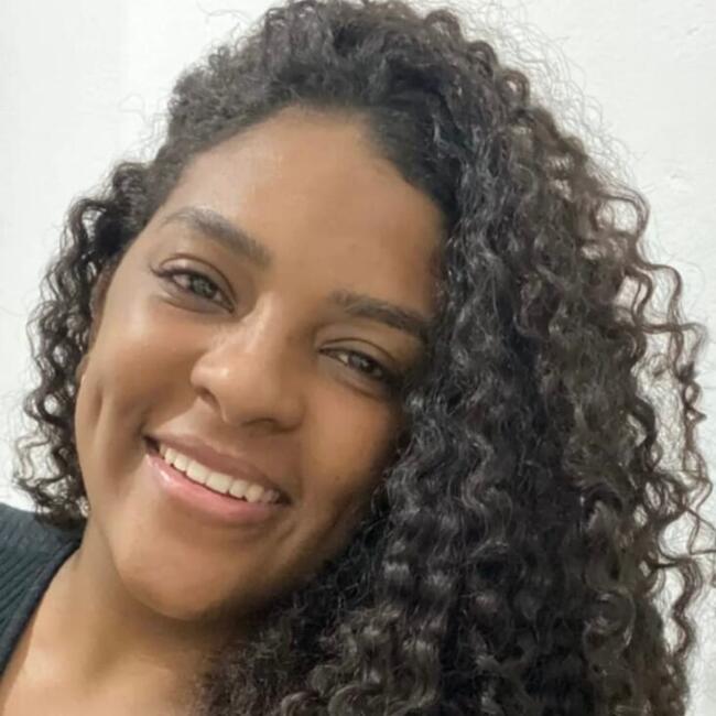 Babysitter in Ribeirão Preto: Amanda Nazario