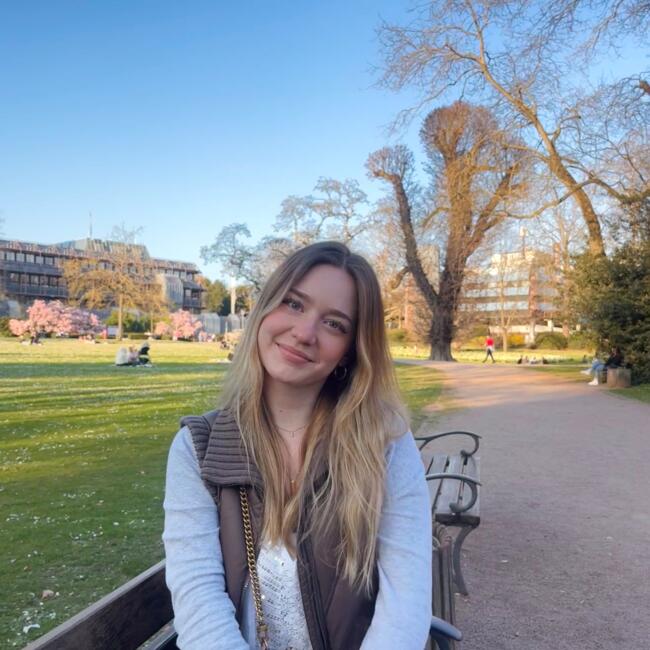 Babysitter in Taunusstein: Amelie