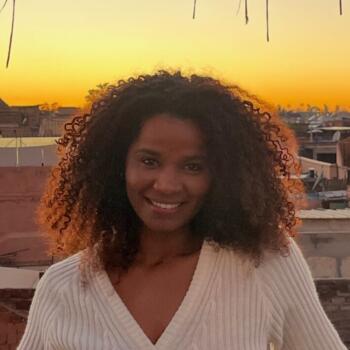 Babysitter in Lisbon: Janaina