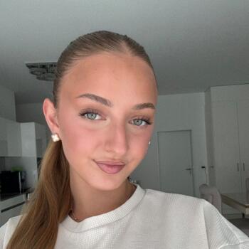 Baby-sitter in Emmen: Sumea