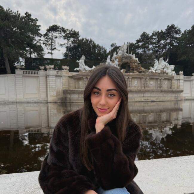 Babysitter in Wien: Giorgia