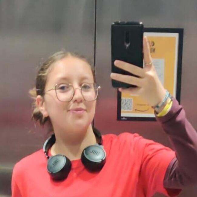 Babysitter in Yerres: Camille