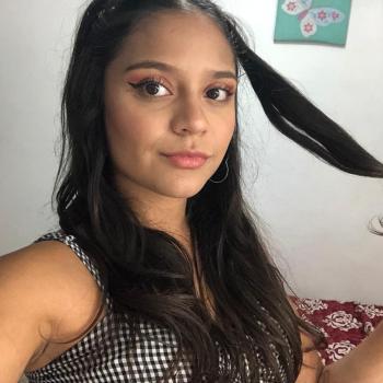 Niñera en Paraíso: Krissia