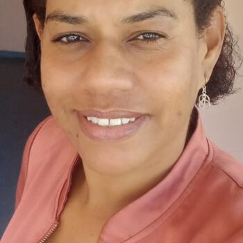 Babysitter in Orlando: Marianela