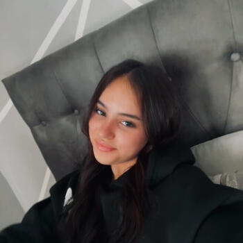 Babysitter in Soliera: Nadine