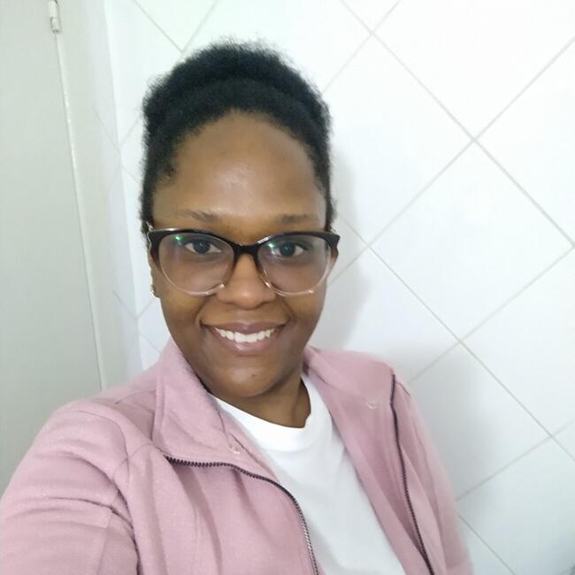 Babysitter in São Paulo: Leucilene