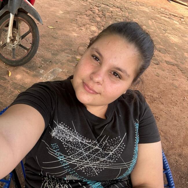 Babysitter in Capiatá: Luz