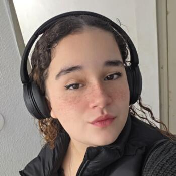 Babysitter em Lisboa: Mariana