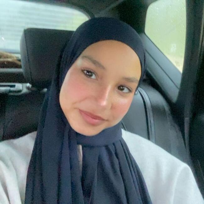 Babysitter in Rabat: Hiba