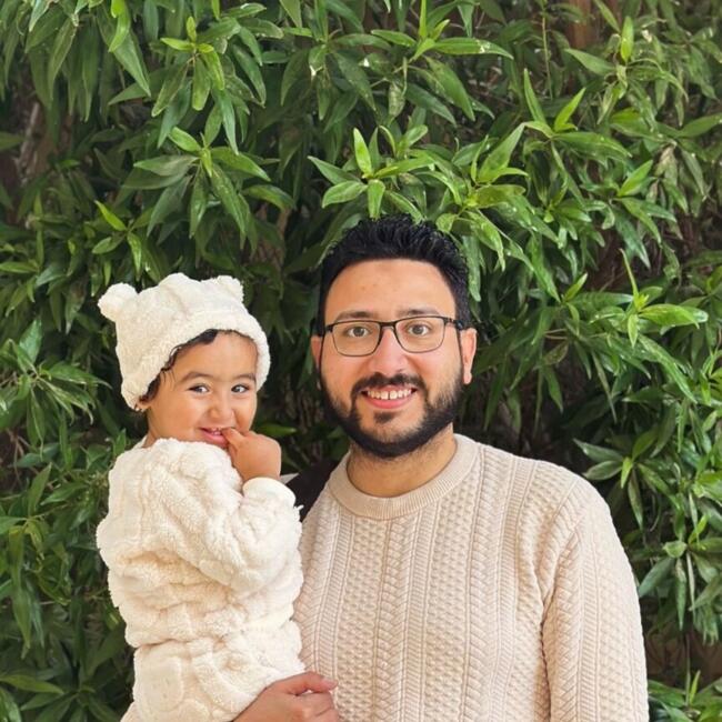 وظيفة جليسة أطفال في مدينة السادس من أكتوبر: Hisham