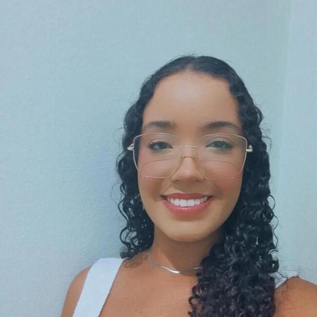 Babysitter in Mogi das Cruzes: Larissa Teophilo
