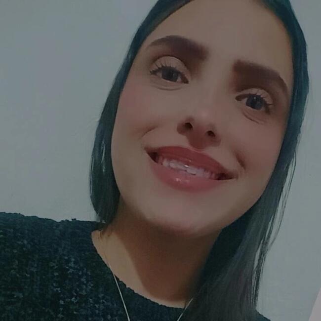 Babysitter in Embu das Artes: Gisele