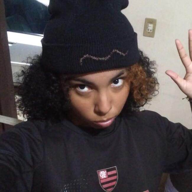 Babysitter in Blumenau: Aime