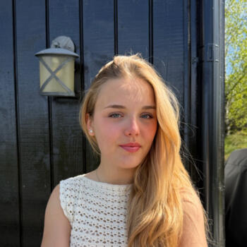 Babysitter London: Carlota