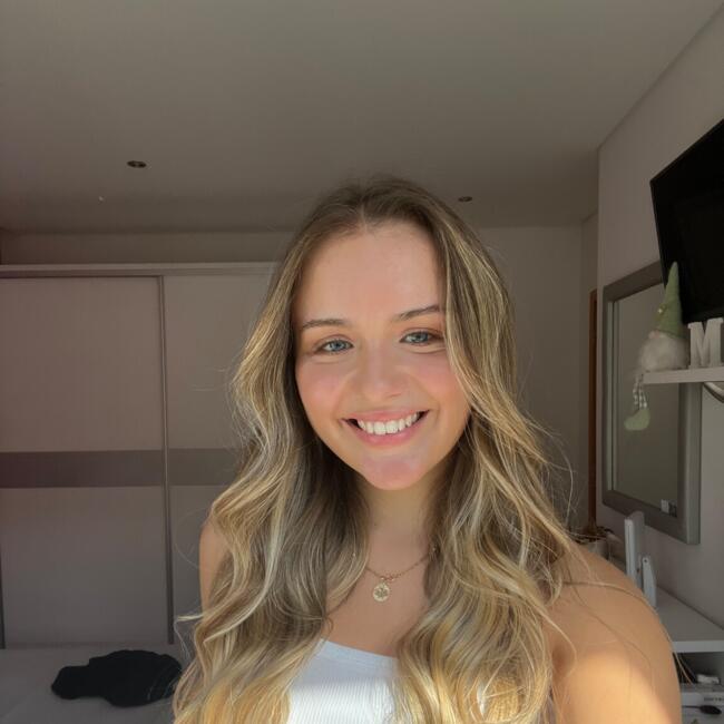 Babysitter in Porto: Mariana