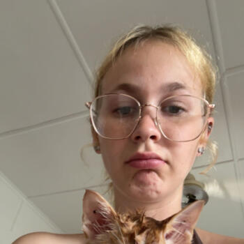 Babysitter in Gracemere: Taylor