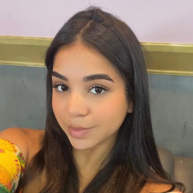 Babá em São Luís: Yasmim