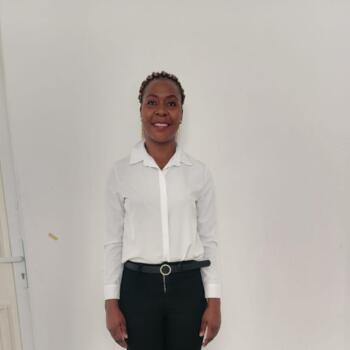 Nanny in Doha: Agnes