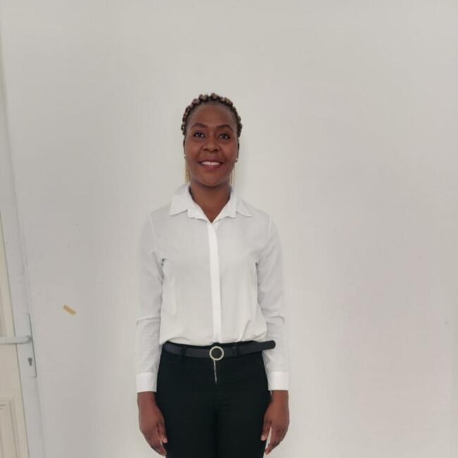 Nanny in Doha: Agnes