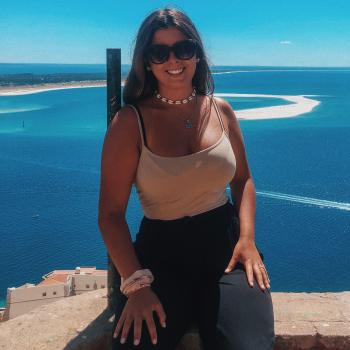 Babysitter em Sintra: Mariana