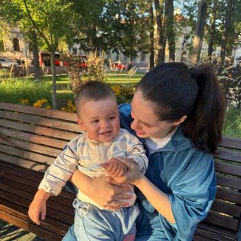 Батьки Чернівці: Viktorija