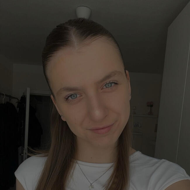 Babysitter in Hamburg: Jamie-Lynn