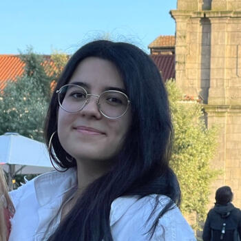 Babysitter em Valongo: Joana
