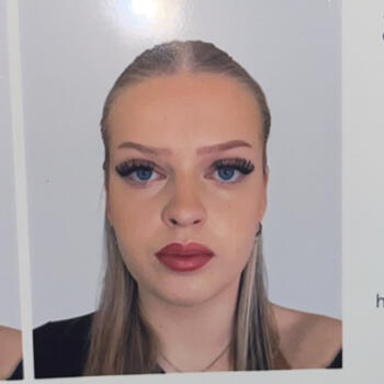 Babysitter in 's-Heerenberg: Dana