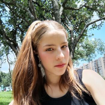 Babysitter in Bogotá: Angie