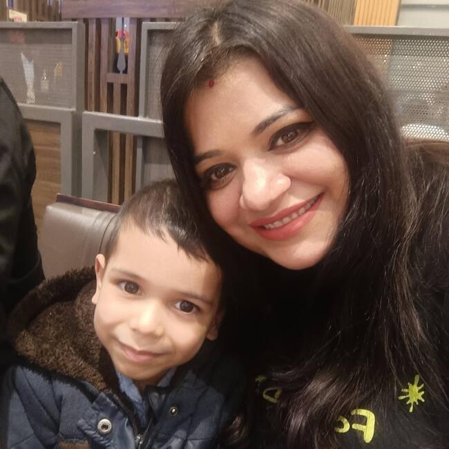 Babysitter in Delhi: Jyoti