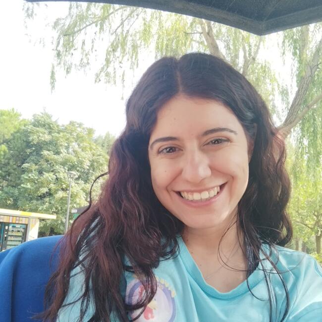 Babysitter in Tavernes de la Valldigna: Lorena blazquez